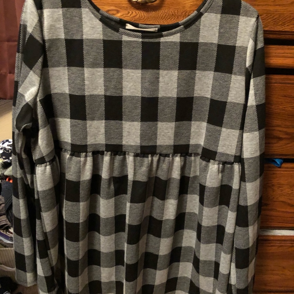 Dress top